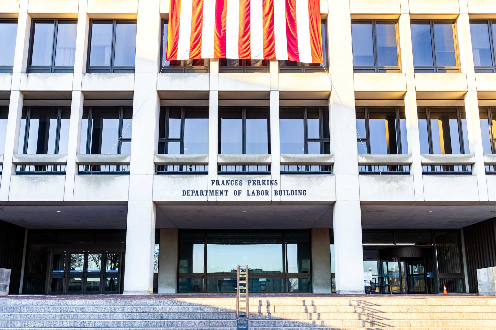 DOL Offers New Safe Harbor to Fiduciaries